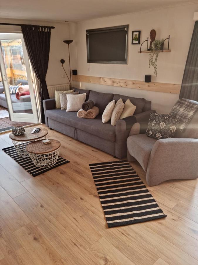 Chalet Harmony Prive Wellness Putten Exteriör bild