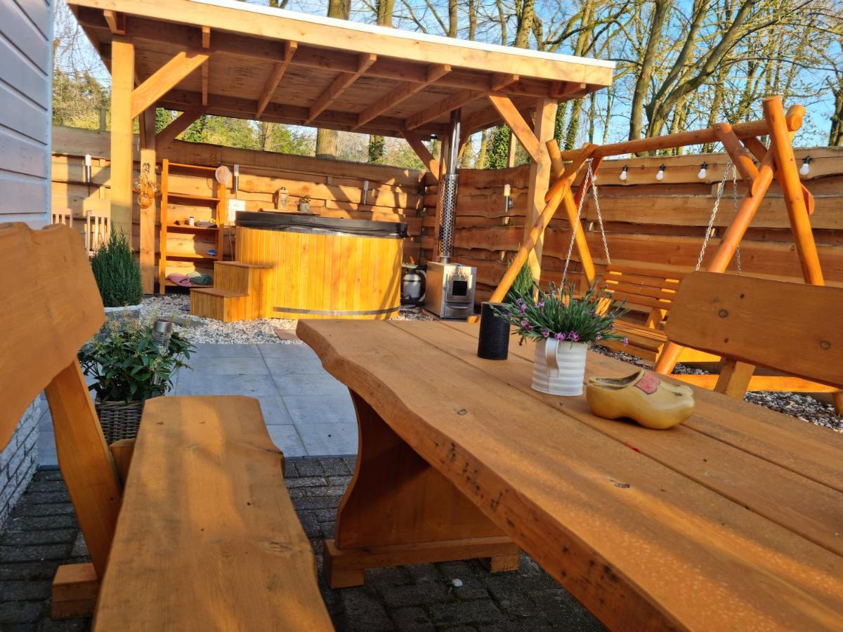 Chalet Harmony Prive Wellness Putten Exteriör bild