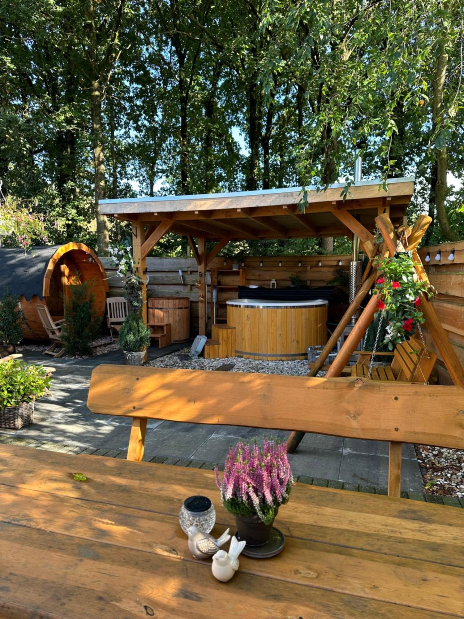 Chalet Harmony Prive Wellness Putten Exteriör bild